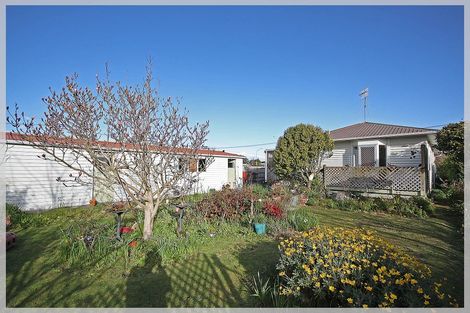 Photo of property in 23 Cook Street, Foxton, 4814