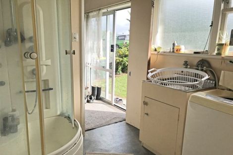 Photo of property in 55 Lowestoft Street, Balclutha, 9230