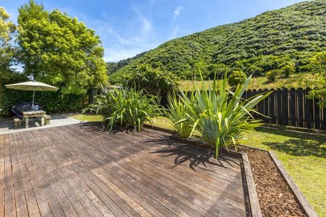 Photo of property in 23 Indiana Grove, Totara Park, Upper Hutt, 5018