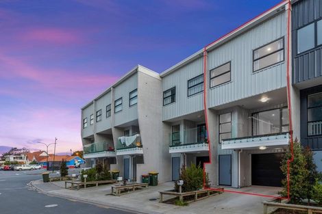 Photo of property in 9/5 Perekia Street, Albany, Auckland, 0632