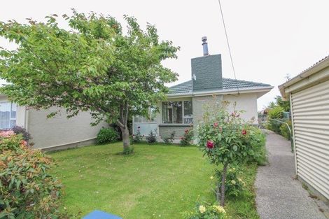 Photo of property in 127 Bay View Road, South Dunedin, Dunedin, 9012