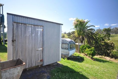Photo of property in 32 Sandy Beach Road, Tinopai, 0593