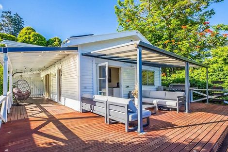 Photo of property in 98 Hill Road, The Gardens, Auckland, 2105