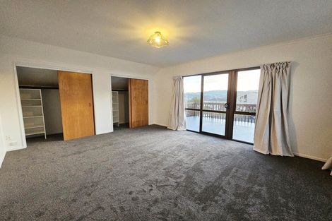 Photo of property in 22 Rangitane Street, Maupuia, Wellington, 6022