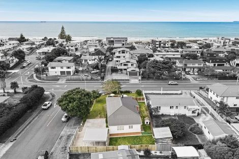 Photo of property in 28 Maranui Street, Mount Maunganui, 3116