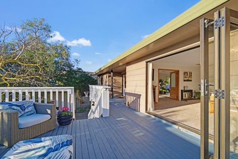 Photo of property in 74 Churchill Drive, Taradale, Napier, 4112