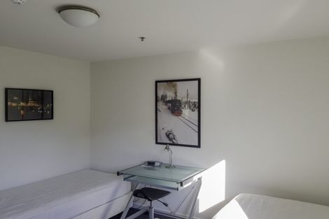Photo of property in Montreaux Apartments, 5a/164 The Terrace, Wellington Central, Wellington, 6011