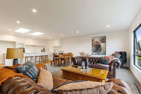 Photo of property in 12b Bluefin Way, West Harbour, Auckland, 0618