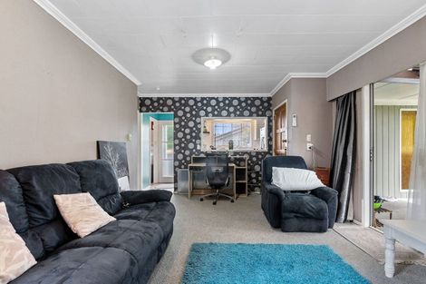 Photo of property in 15 Roger Street, Pukehangi, Rotorua, 3015