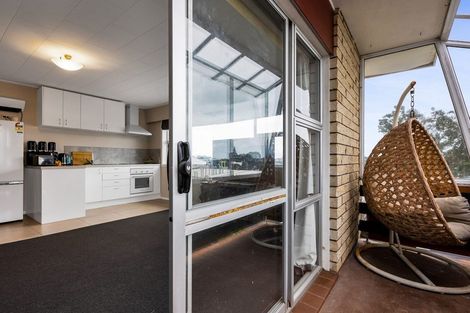 Photo of property in 4/194 Powderham Street, New Plymouth, 4310