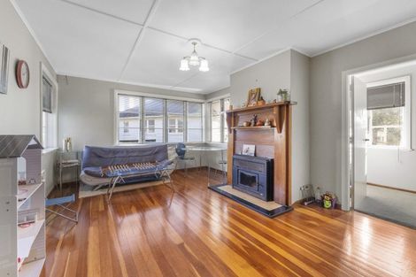 Photo of property in 6 Matene Place, Otaki, 5512