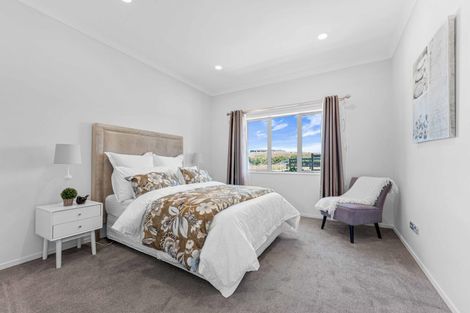 Photo of property in 9 Mclachlan Way, Pokeno, 2471