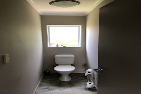 Photo of property in 19 Waitote Street, Castlecliff, Whanganui, 4501