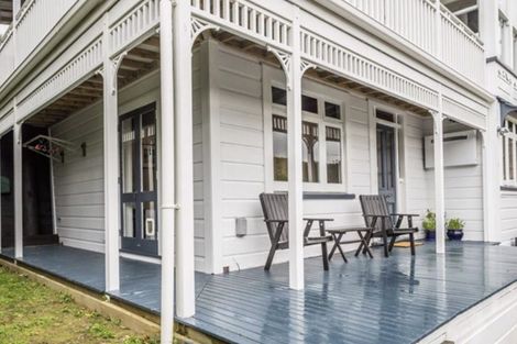 Photo of property in 1/15 Emerson Street, Berhampore, Wellington, 6023