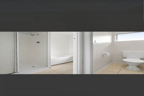 Photo of property in 2/5 Prictor Street, Papakura, 2110