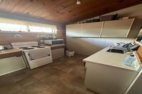 Photo of property in 1-5/705 Fergusson Drive, Elderslea, Upper Hutt, 5018