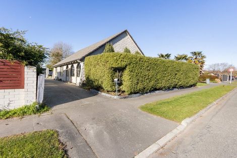 Photo of property in 56 Grimseys Road, Redwood, Christchurch, 8051