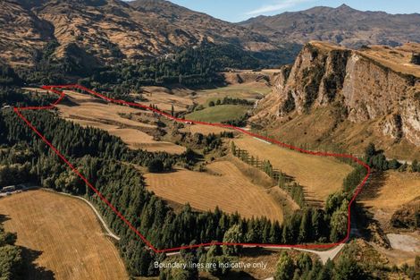 Photo of property in 16 Littles Road, Arthurs Point, Queenstown, 9371
