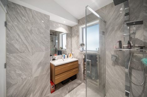 Photo of property in 5/20 Selwyn Road, Cockle Bay, Auckland, 2014