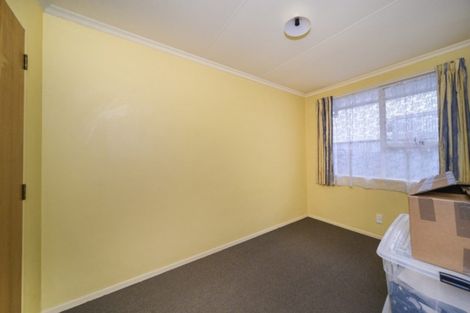 Photo of property in 2/132 Heretaunga Street, Palmerston North, 4414