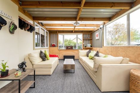 Photo of property in 122 Thomas Street, Waikouaiti, 9510