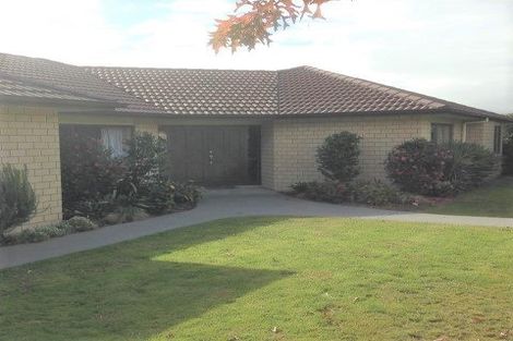 Photo of property in 112 Rowesdale Drive, Ohauiti, Tauranga, 3112