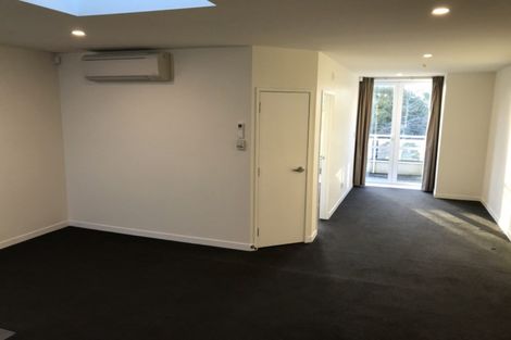 Photo of property in 4/107 Great South Road, Papakura, 2110