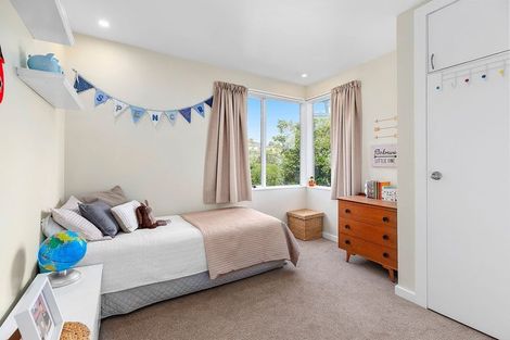 Photo of property in 79 Black Rock Road, Newlands, Wellington, 6037