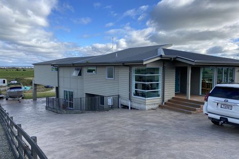 Photo of property in 170 Pukehina Parade, Pukehina, Te Puke, 3189