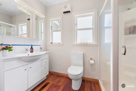 Photo of property in 24 Willoughby Street, Woburn, Lower Hutt, 5010