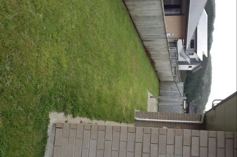 Photo of property in 3 Percy Kinsman Crescent, Riverstone Terraces, Upper Hutt, 5018