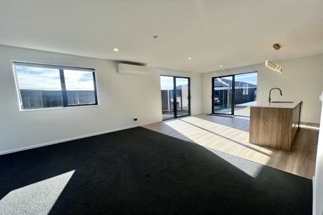 Photo of property in 28 Hanmer Crescent, Rangiora, 7400