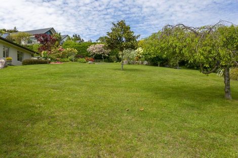Photo of property in 22 Botanical Heights Drive, Waipahihi, Taupo, 3330