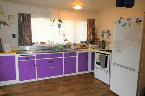 Photo of property in 16 Threadneedle Street, Greymouth, 7805