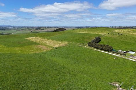 Photo of property in Rehutai Road, Baylys Beach, Dargaville, 0377