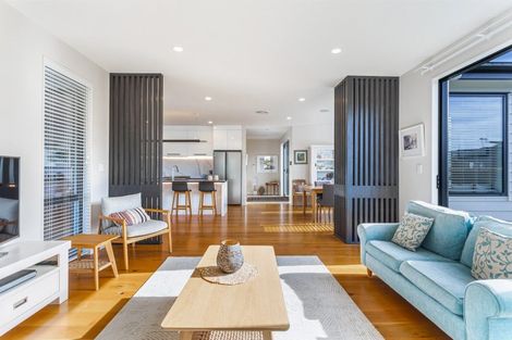 Photo of property in 3 Keel Street, Long Bay, Auckland, 0630