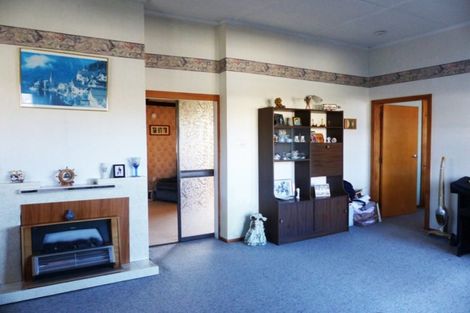 Photo of property in 28 Leonard Street, Waimate, 7924