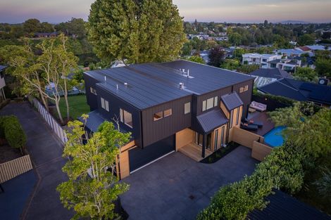 Photo of property in 94 Beerescourt Road, Beerescourt, Hamilton, 3200