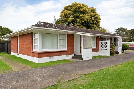 Photo of property in 2/208 Preston Road, Otara, Auckland, 2023
