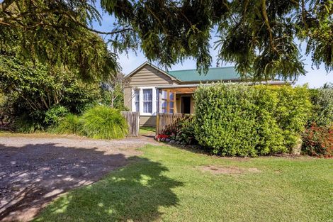 Photo of property in 1454 South Road, Kaitake, New Plymouth, 4374