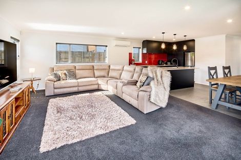 Photo of property in 50 Te Ara O Roimata, Wainuiomata, Lower Hutt, 5014