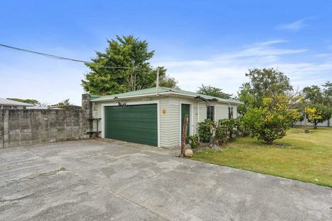 Photo of property in 8 Solway Street, Solway, Masterton, 5810