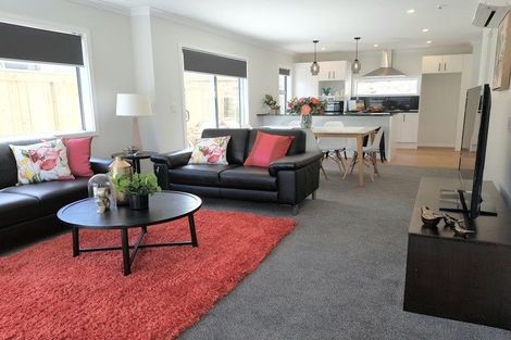 Photo of property in 2/90c Endeavour Drive, Whitby, Porirua, 5024