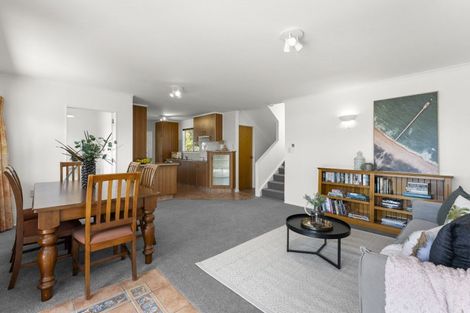 Photo of property in 1134 Papamoa Beach Road, Papamoa Beach, Papamoa, 3118