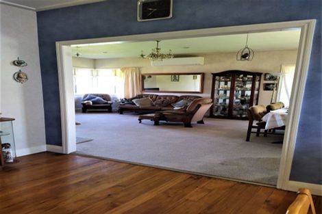 Photo of property in 11 Darlington Street, Ngatea, 3503