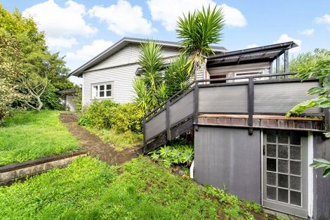 Photo of property in 69 Balmain Road, Birkenhead, Auckland, 0626