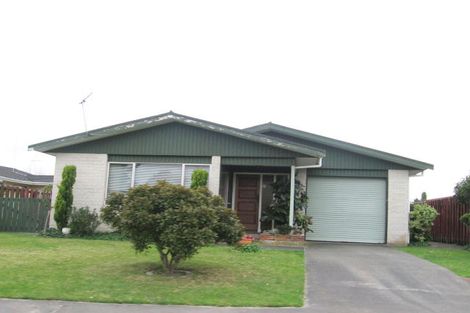 Photo of property in 3 Somerset Place, Taradale, Napier, 4112
