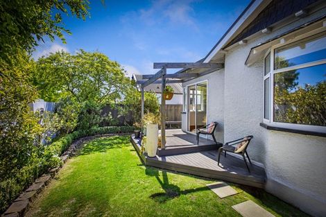 Photo of property in 126 Hamilton Avenue, Ilam, Christchurch, 8041