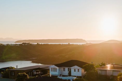 Photo of property in 7 Livet Place, Papakowhai, Porirua, 5024