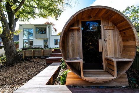 Photo of property in 57 Parkstone Avenue, Ilam, Christchurch, 8041